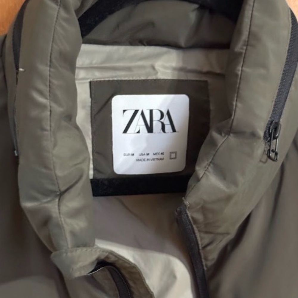 Zara Puffer Vest (Gray & Black)